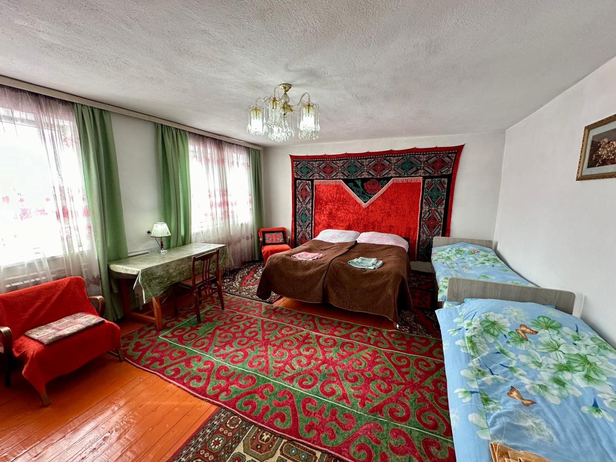 Orgochor Kayyr Guest House מראה חיצוני תמונה